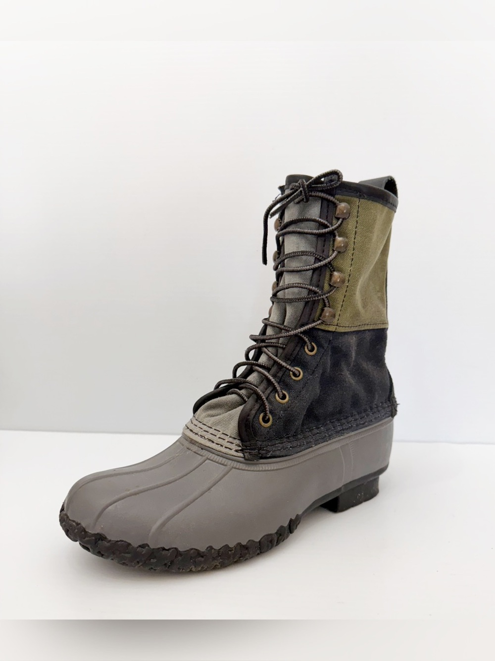 LL Bean Boots Duck Boots Waxed Canvas And Rubber Lace Up Boots - 7